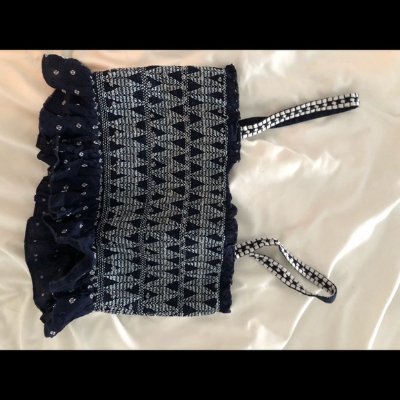 Crop tops bundle - forever 21 and garage - Picture 6 of 16